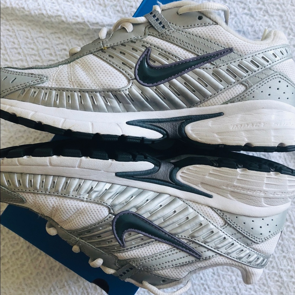 Nike Running Impact Supports 8’